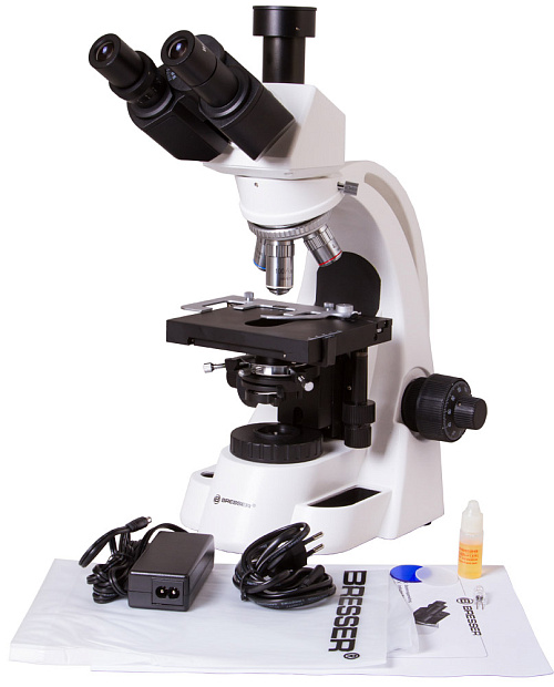 fotografia di Microscopio Trinoculare Bresser Bioscience 40-1000x