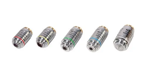 fotografia di Set di obiettivi MAGUS FL S-APO60 PlanF S-Apo 4х/10х/20х/40х/100х a olio ∞/ 0,17 H60 mm,  1