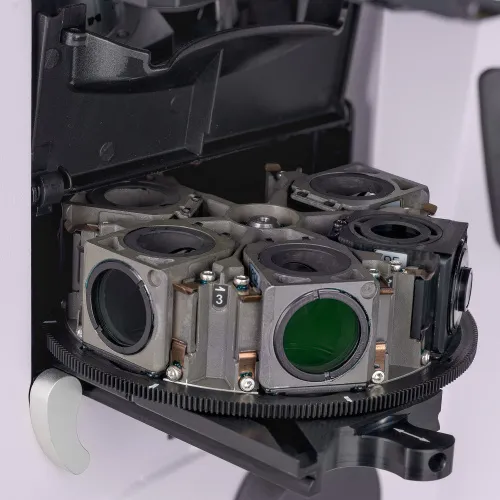 fotografia di Microscopio metallografico invertito MAGUS Metal V790 DIC,  7