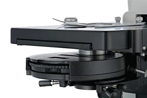 fotografia di Microscopio binoculare Levenhuk MED 45B,  10