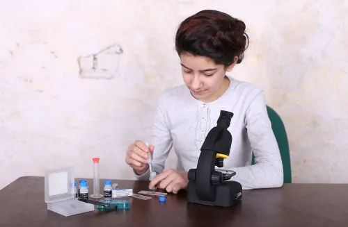 figura di Microscopio Bresser National Geographic 40–640x  con adattatore per fotocamera,  11