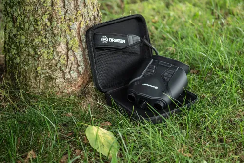 foto di Visore notturno digitale binoculare Bresser 3x Nightlux 200 Pro,  11