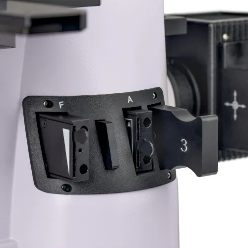 fotografia di Microscopio metallografico invertito MAGUS Metal V790 DIC,  6