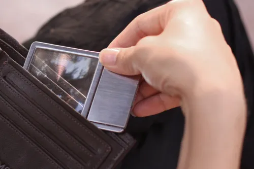 foto di Lente di Fresnel Levenhuk Zeno 90, 2,5x, 48/45 mm, metallo,  3