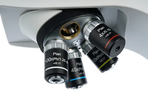 foto di Microscopio trinoculare Levenhuk MED 45T,  8